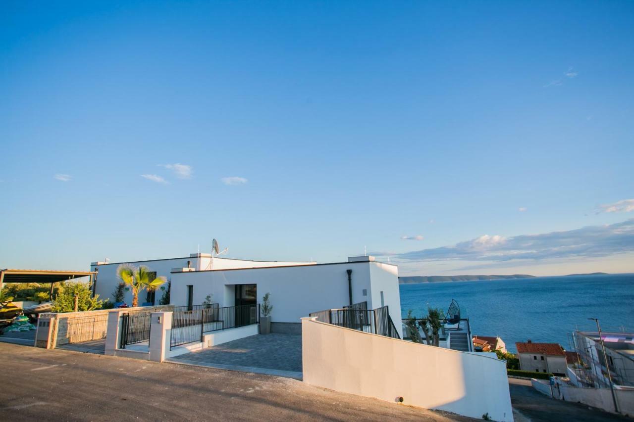 Holiday Home Olive Exclusive - 8 People, Heated Pool, Okrug Gornji, Sea View تروغير المظهر الخارجي الصورة